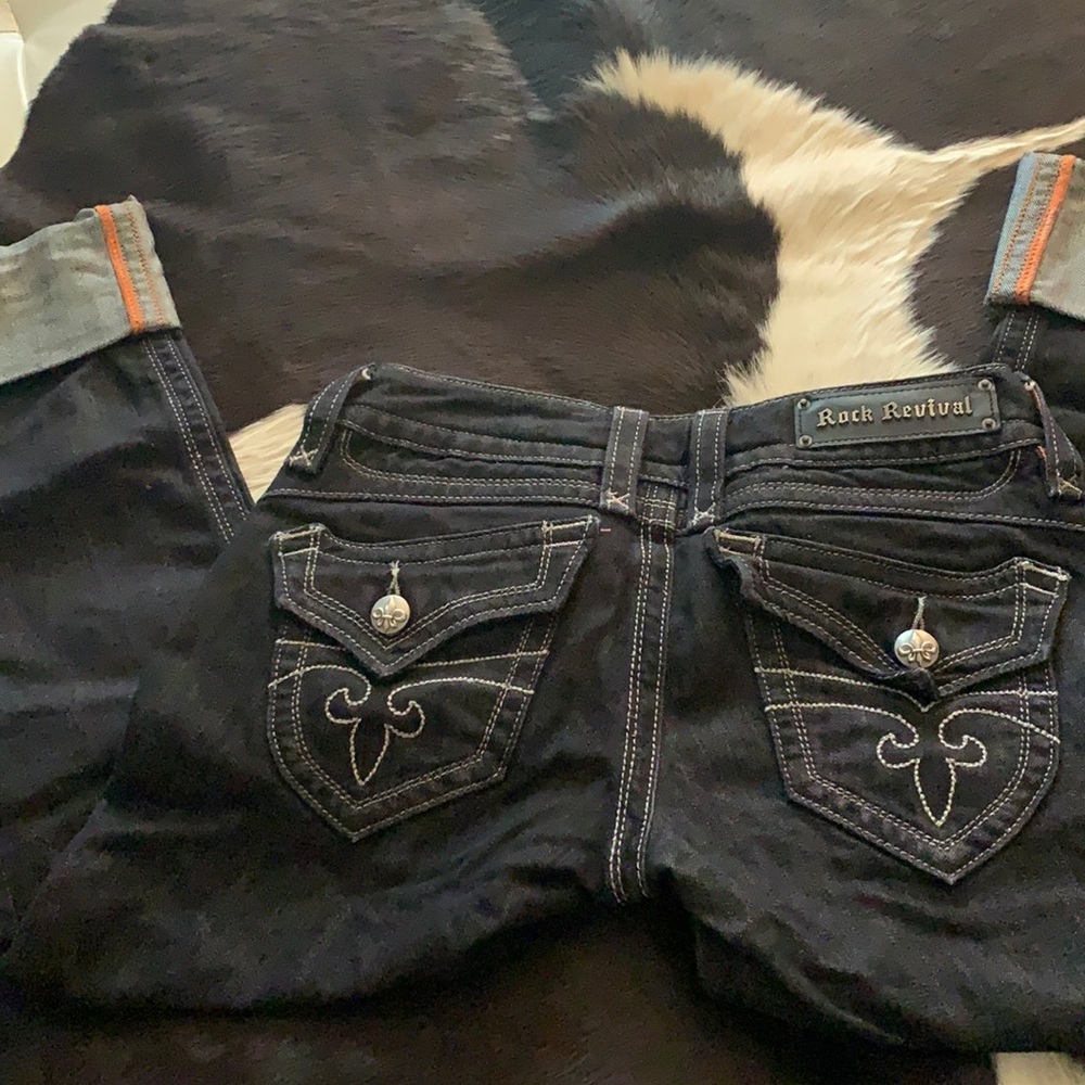 Capri Rock Revival size 27. Like new
